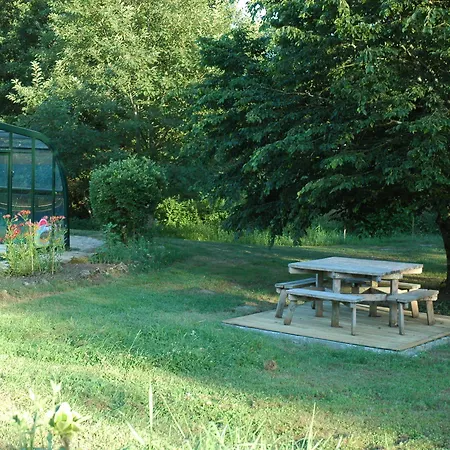 Bed & Breakfast La Palombiere Lucmau